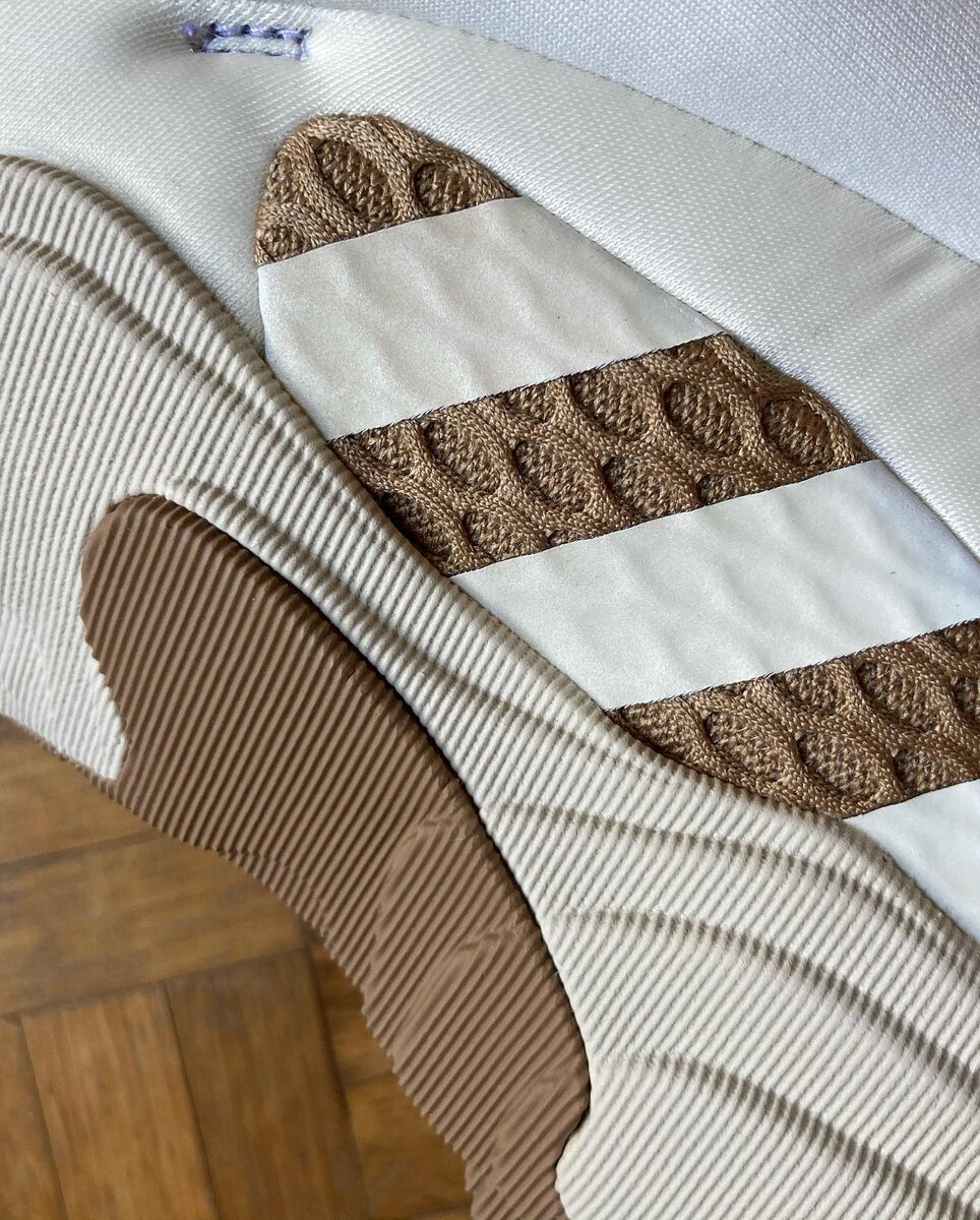 adidas Rovermule Adventure
