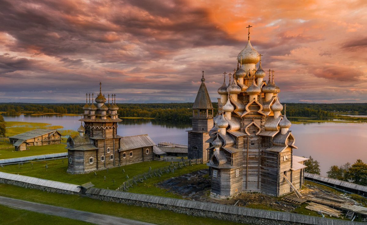 Кижи (источник фото vsegda-pomnim.com)