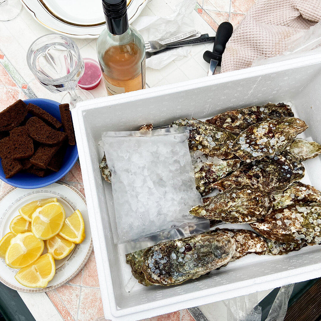 Крупные Императорские устрицы от Икорного