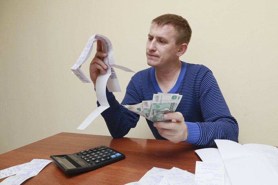     Всего за месяц распечатают 591 тысячу квитанций. Олег УКЛАДОВ