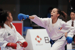 https://karate-blog.net/wp-content/uploads/championnats-du-monde-de-karate-sabrina-ouihaddadene-300x200.png