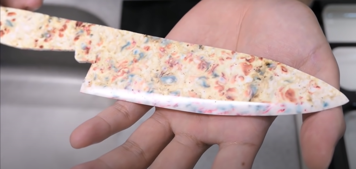 Нож Kiwami Japan из пластиковой бутылки 