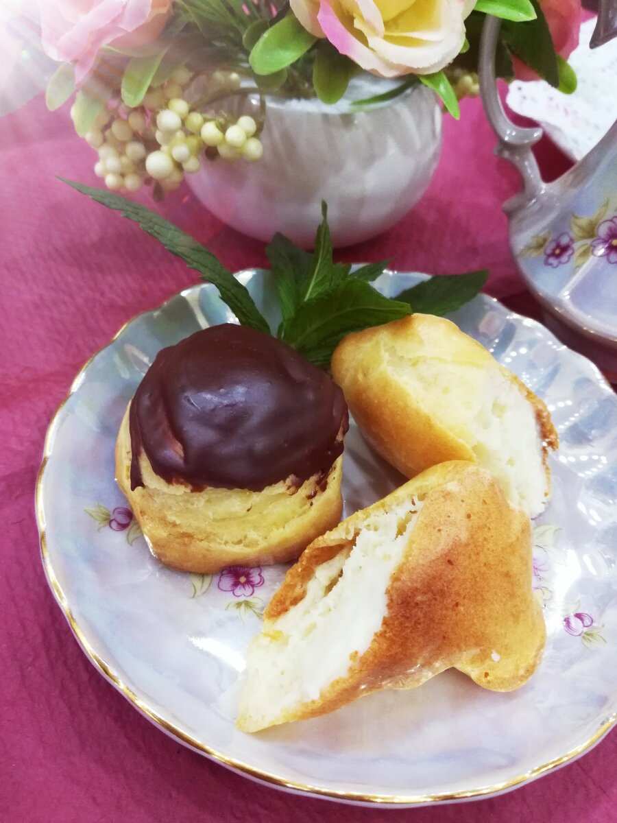 Эклеры с заварным кремом 