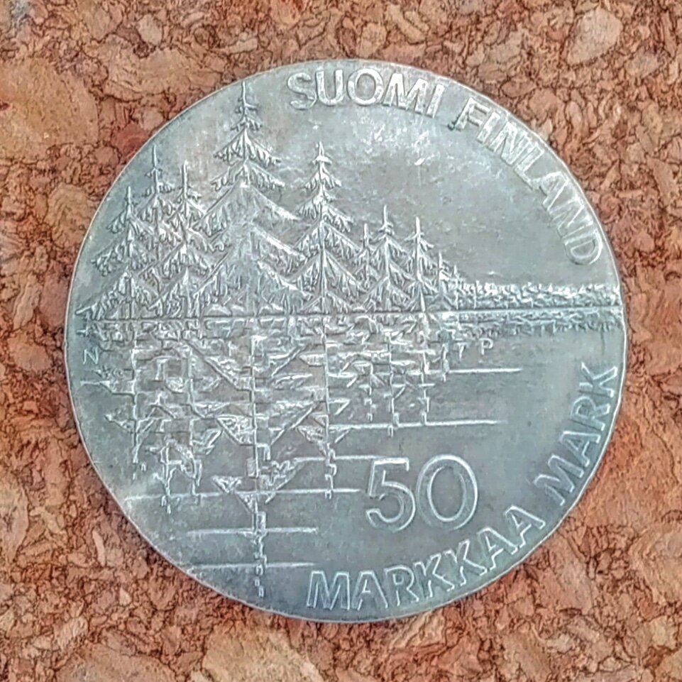 На фото монета из частной коллекции. Ссылка обязательна.