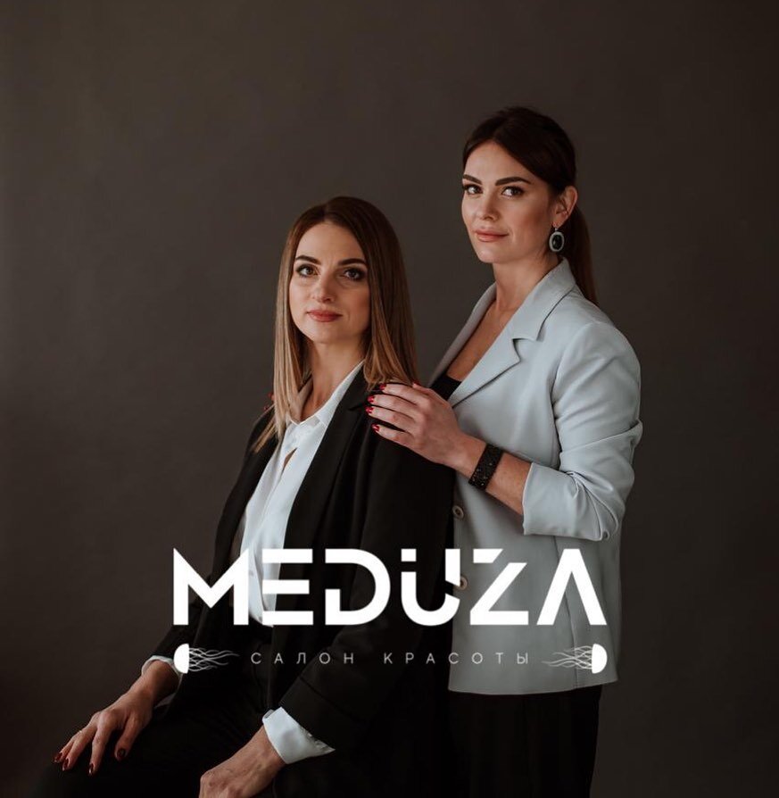 На фото Ольга Джафарова и Виктория Жогленко - основатели салона красоты "MEDUZA"