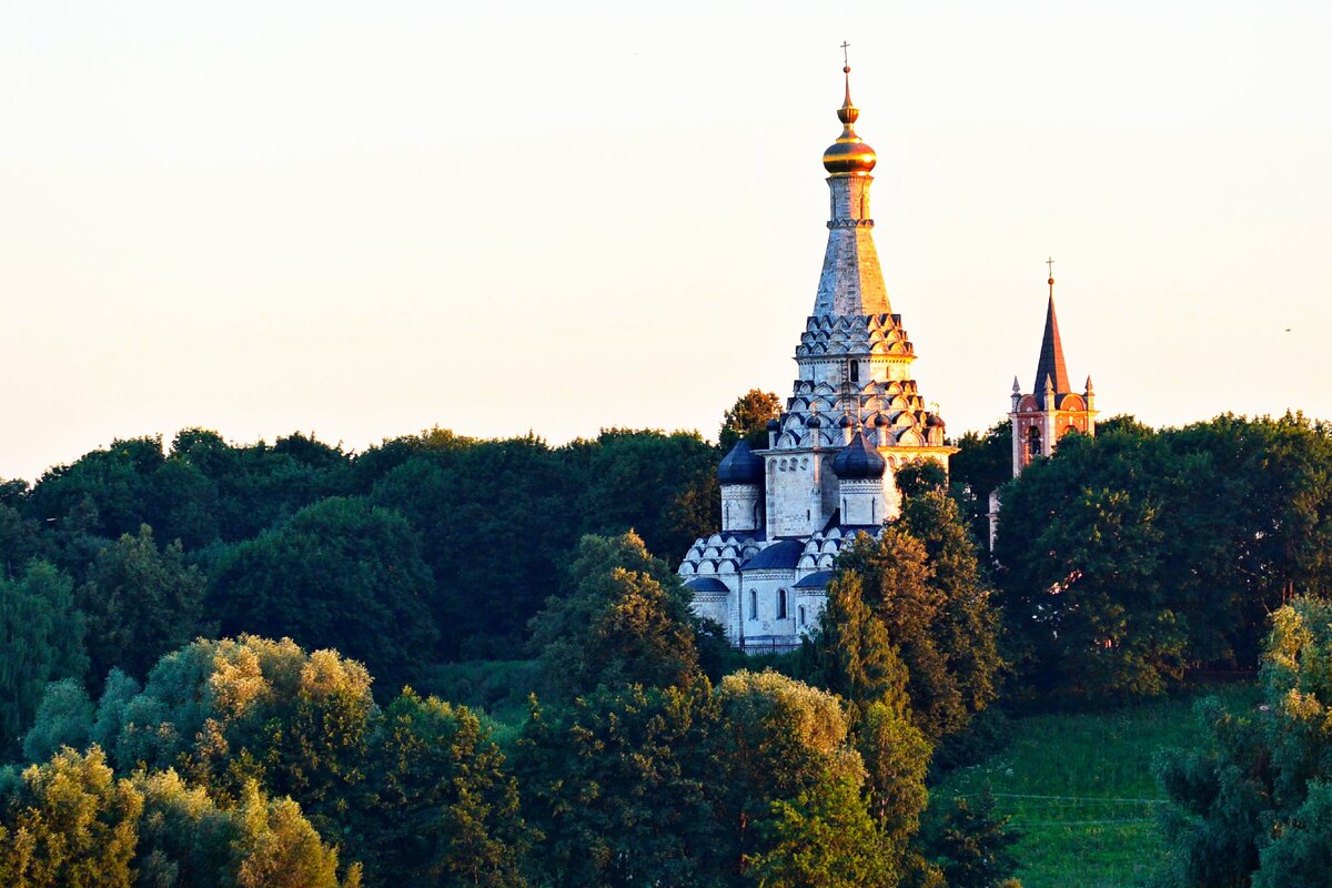 Село Остров, Преображенский храм