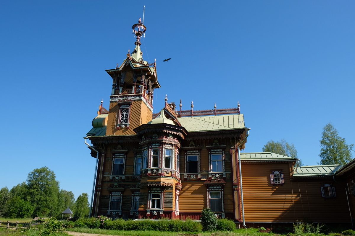 Тут башенку хорошо видно