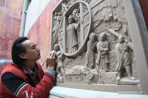 Мастер за работой