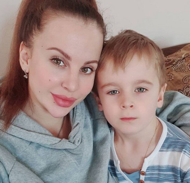Ольга Ветер с сыном. Фото из инстаграм