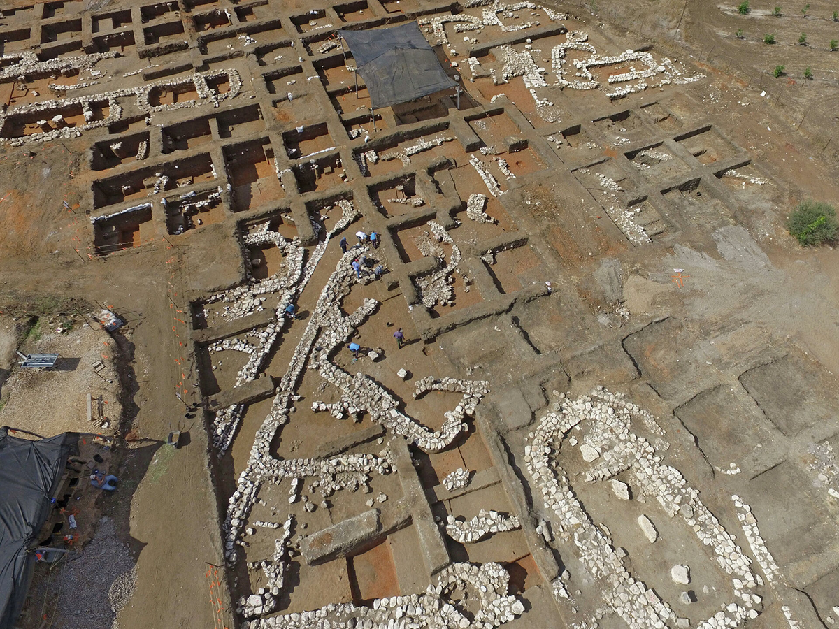 Триполье первый город