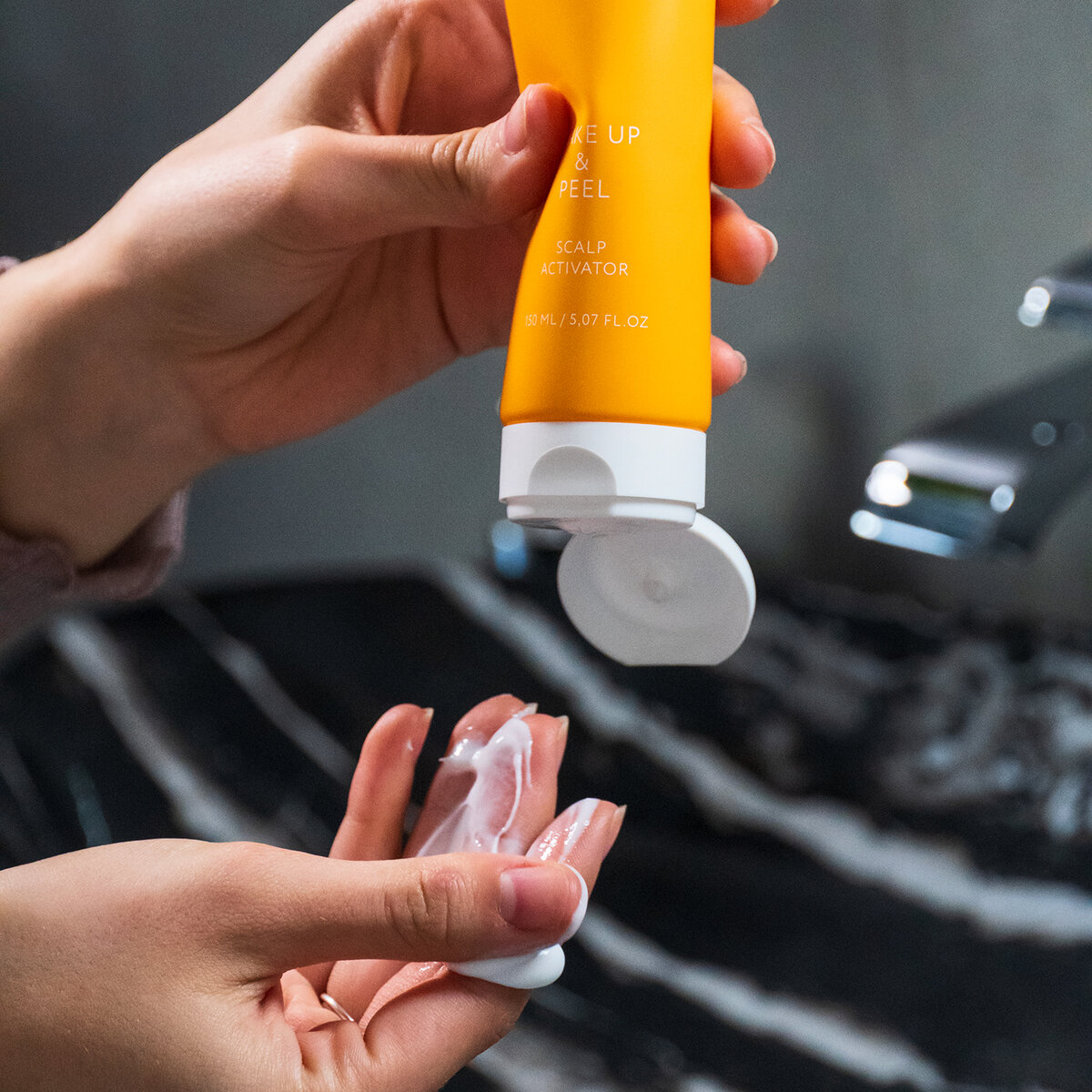 Пилинг маска для кожи головы OK BEAUTY WAKE UP & PEEL