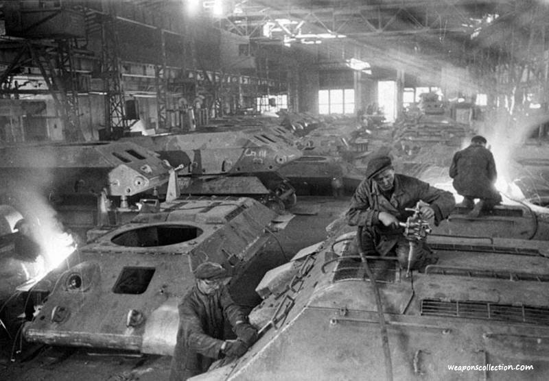 В цеху завода