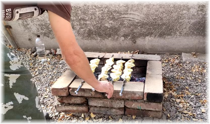 Шашлык на углях