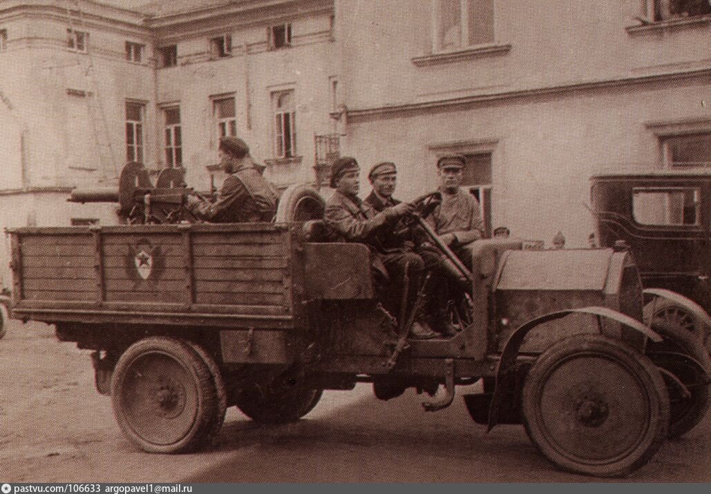 Здесь и далее старые фотографии с pastvu.com