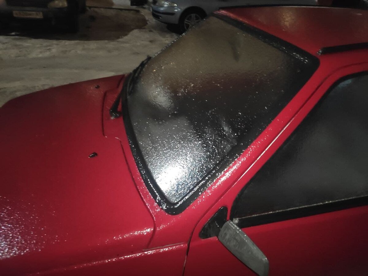 *Внимание! Все матерные слова под этим фото, удалены. Поэтому подписать нечего.*))) 