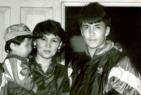 Справа: криминальный авторитет Бахыткельды Баясов — Баха Фестиваль