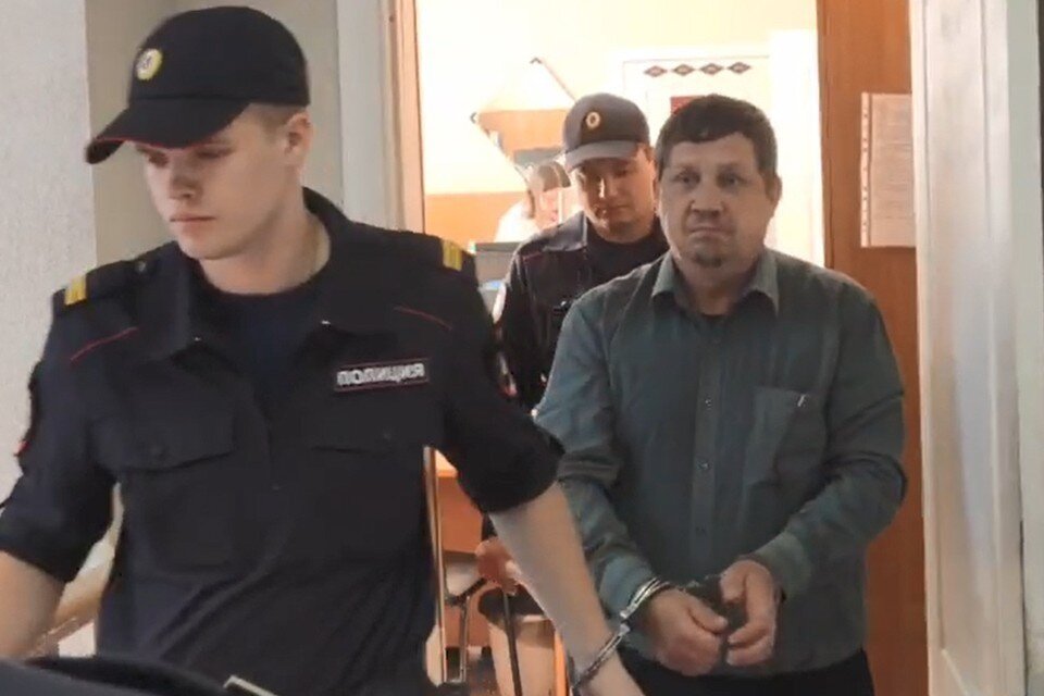     Пока нельзя со стопроцентной уверенностью сказать, что произошло с девочкой - убийство или несчастный случай. Борис МЕРКУШЕВ