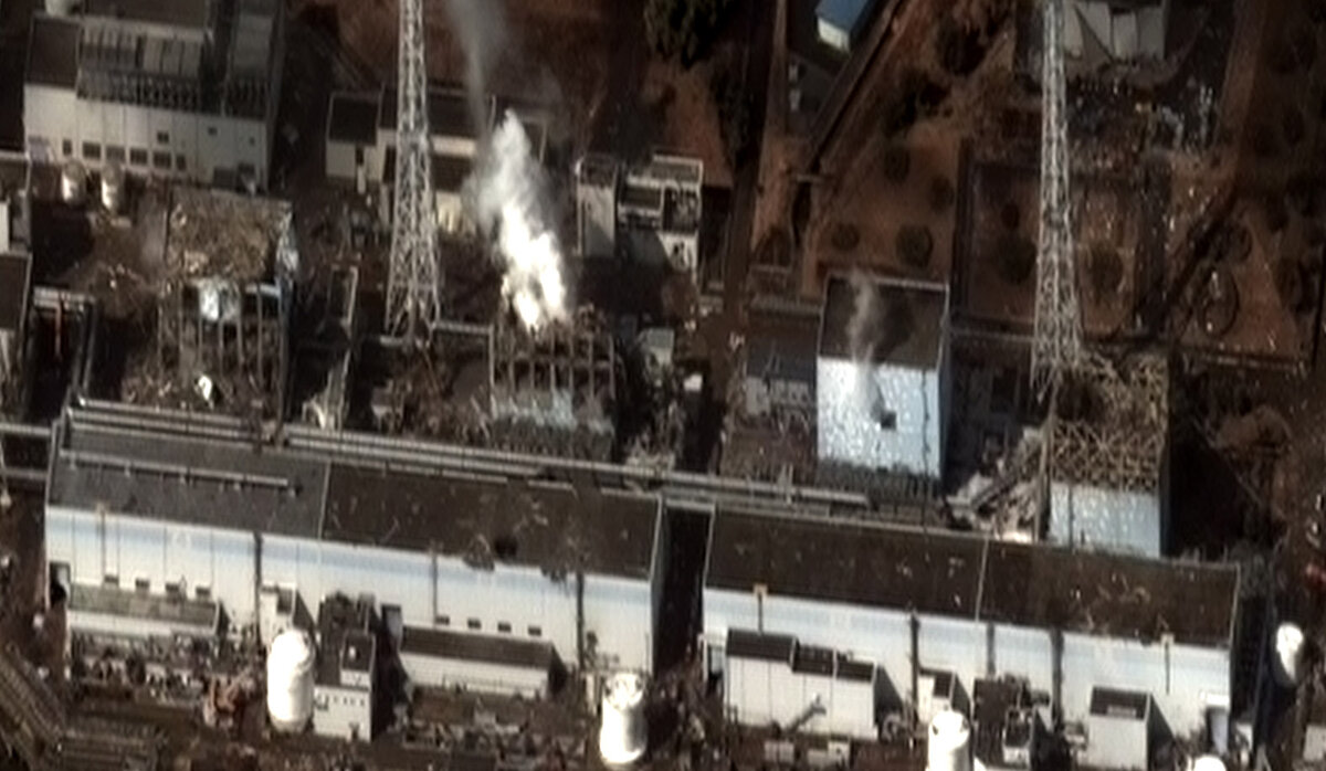 © Digital Globe / CC BY-SA 3.0 (Разрушения на атомной станции «Фукусима-1», 2011 г.)
