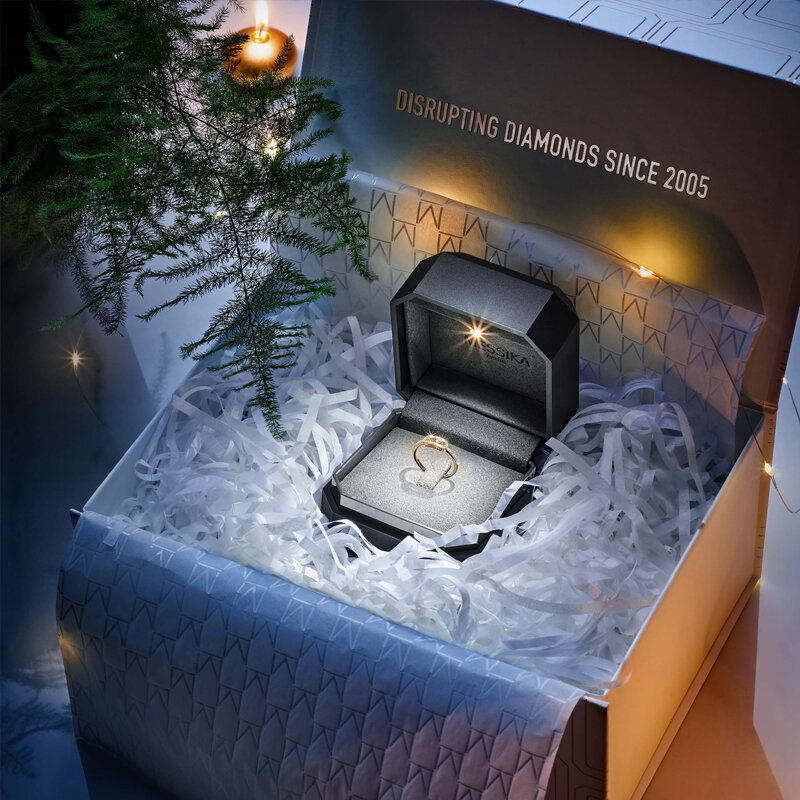 Новогодняя кампания Messika Christmas 2023