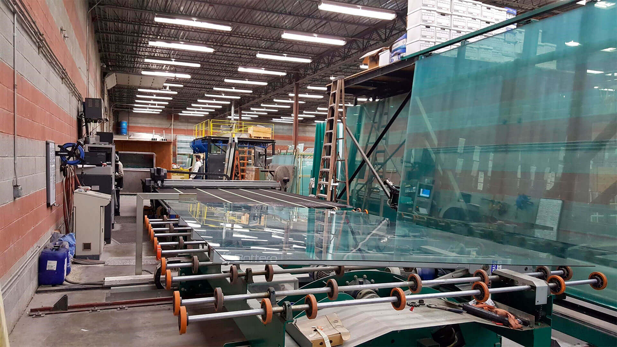 Производство стеклянных перегородок и дверей 