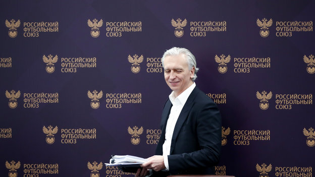   Александр Дюков.Дарья Исаева