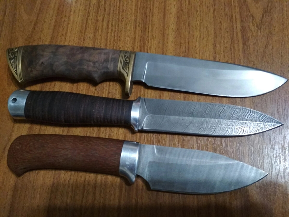Несколько ножей из коллекции