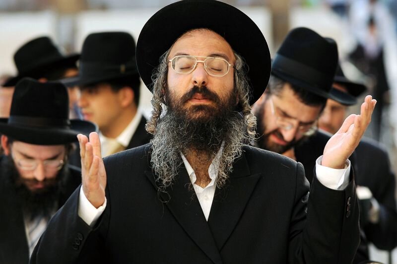 Приветствие на иврите.