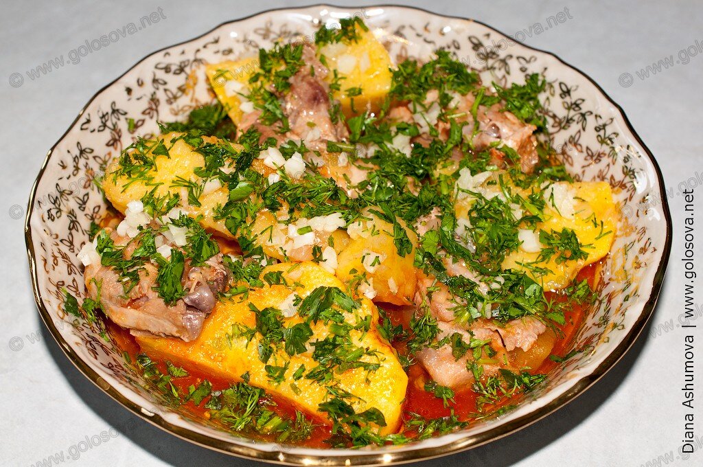 соус с курицей и картошкой