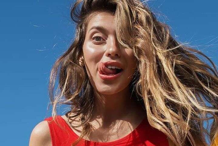 Регина Тодоренко: "А что ты сделала для того, чтобы он тебя не бил?». Фото: Яндекс.Картинки