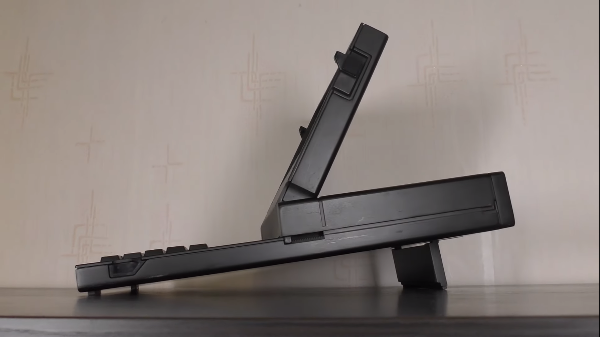 Ноутбуки чтобы стать мощными, легкими, удобными портативными устройствами прошли долгий, тернистый путь.-2