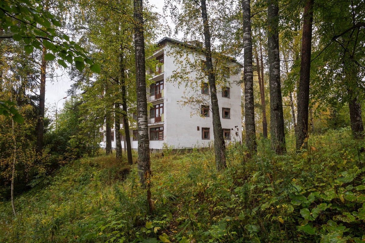Здание профилактория на месте бывшей Грибановской дачи. Красавино. Фото: @evildeathcore mapala.net