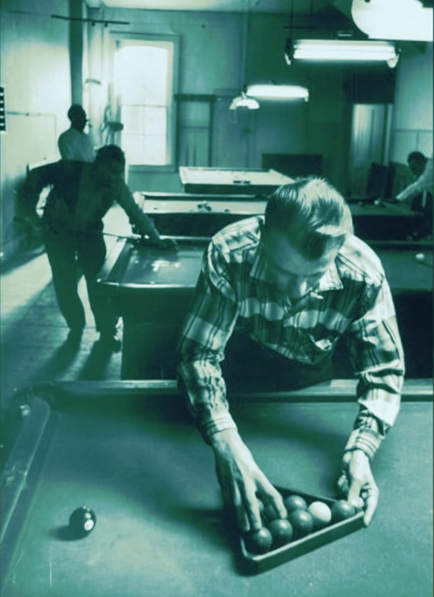 Тренировка по бильярду