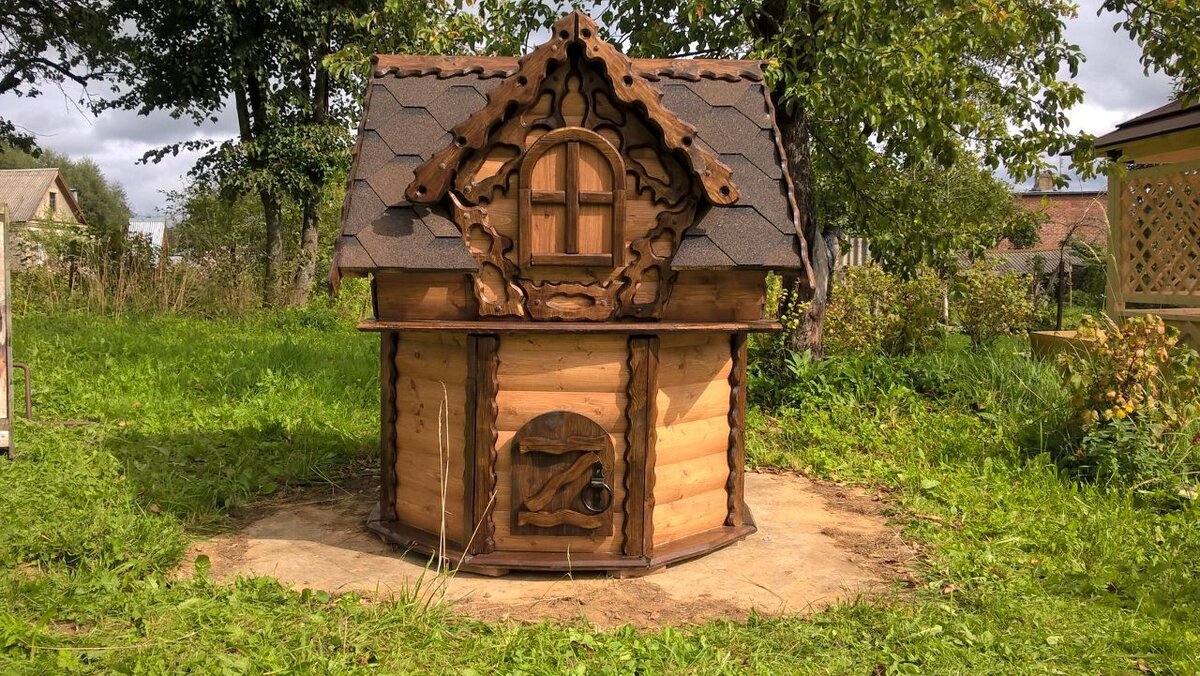 колодец в русском стиле