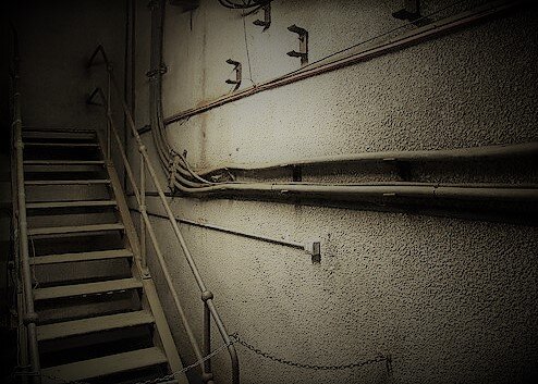 Главный вход изнутри