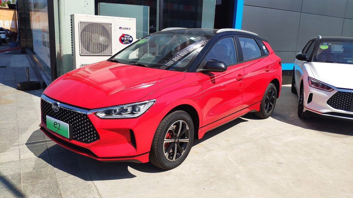 BYD e2