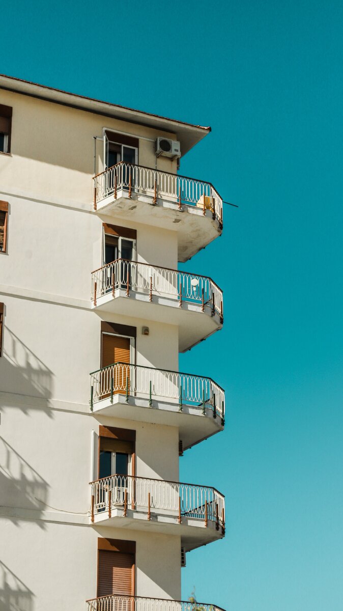 Photo by Peter Zhou on Unsplash