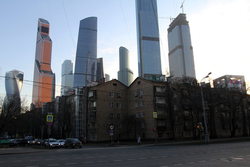 Москва сити 2 камушки проект