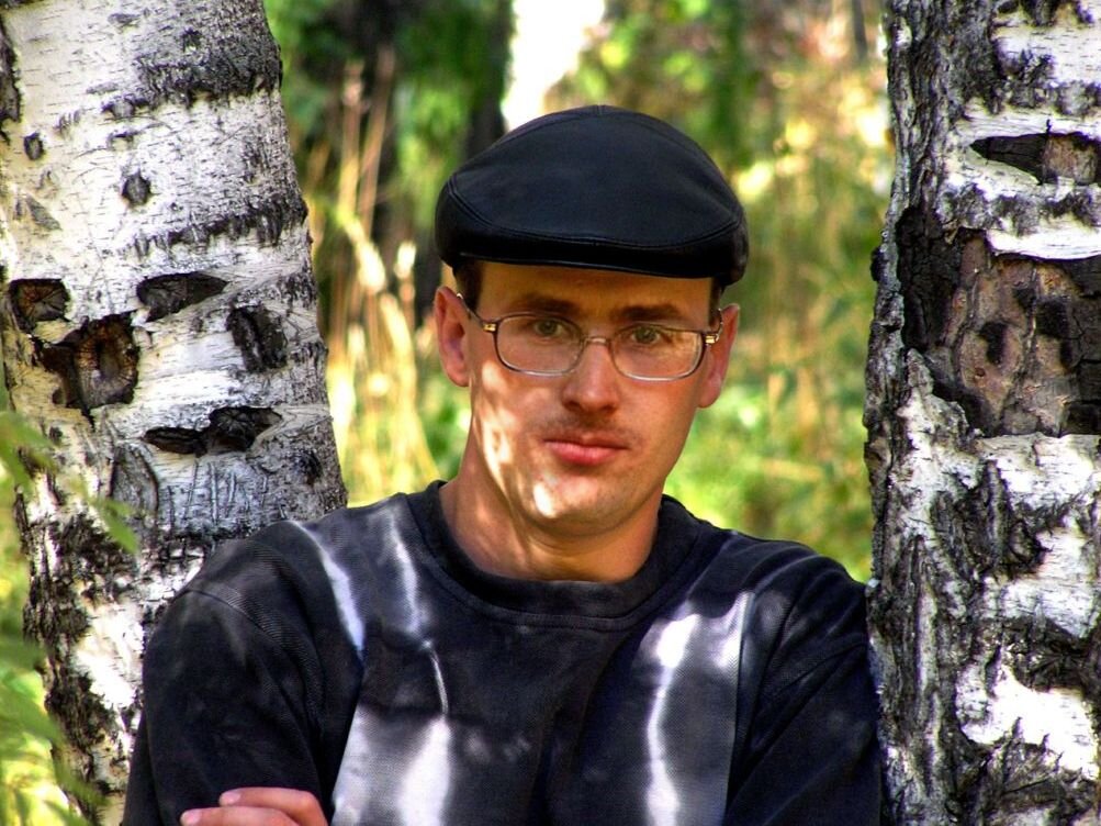 Один из них