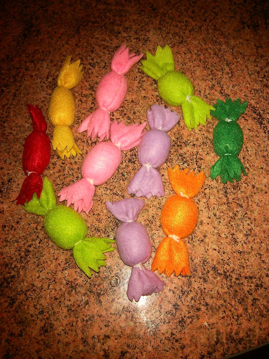 разноцветные конфеты