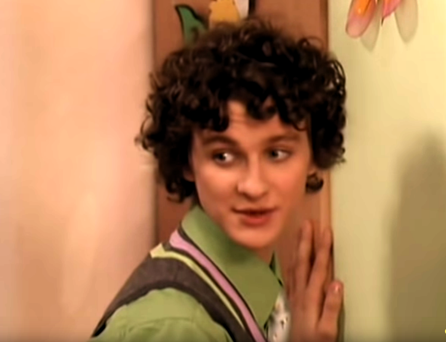 Кадр из сериала "Папины дочки", Веник-студент