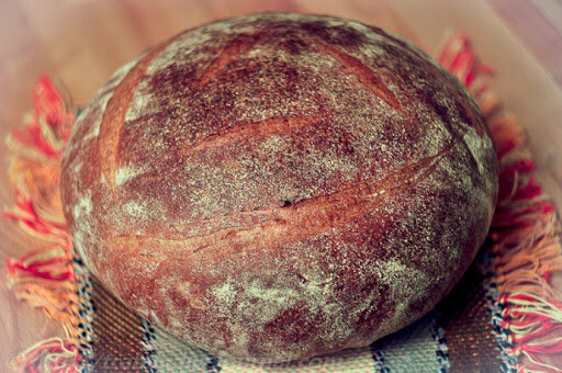 Хлебушек из русской печки. То, что надо!  Фото с сайта: unsplash.com