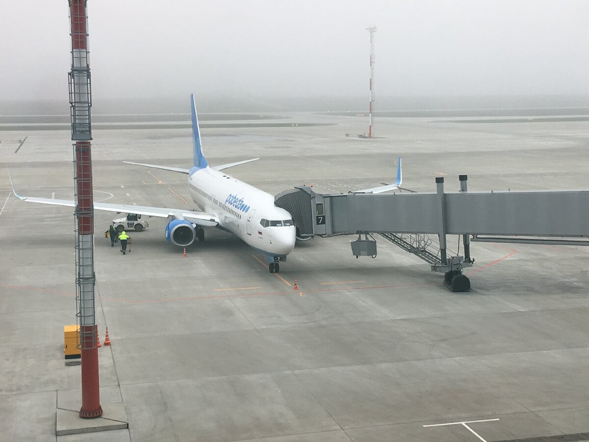 Самолет «Победы» в аэропорту Ростова-на-Дону