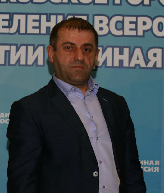 На фото: Гаджи Эмирагаевич Гаджиев. 
