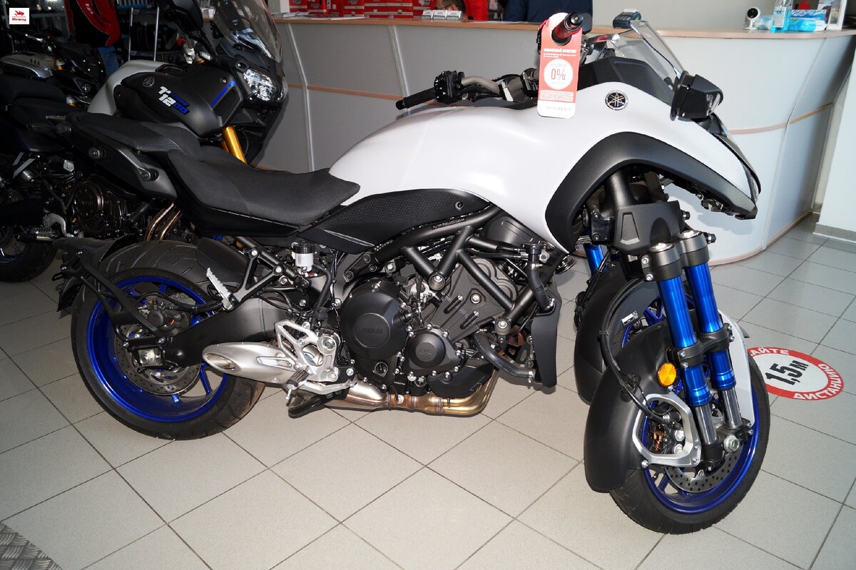 Мотоцикл MXT 850 NIKEN