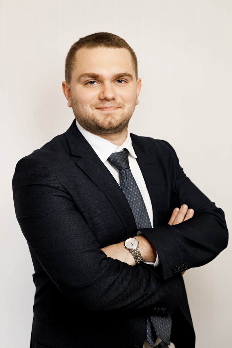 Владислав Литвинов. Адвокат. Сопровождает процедуру банкротства физических лиц, предпринимателей и юридических лиц. Защищает первых лиц компаний от субсидиарной ответственности