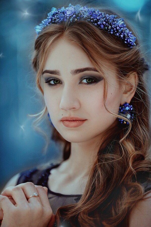 Алена Махрова, Королева выпускного бала из Канска (2019 год). Фото из архива проекта. Фотограф Валентина Мосензова