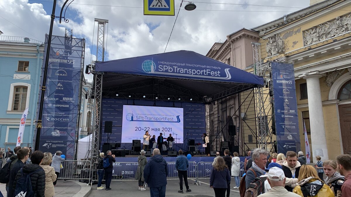 SPbTransportFest - выставка ретро транспорта в Санкт-Петербурге