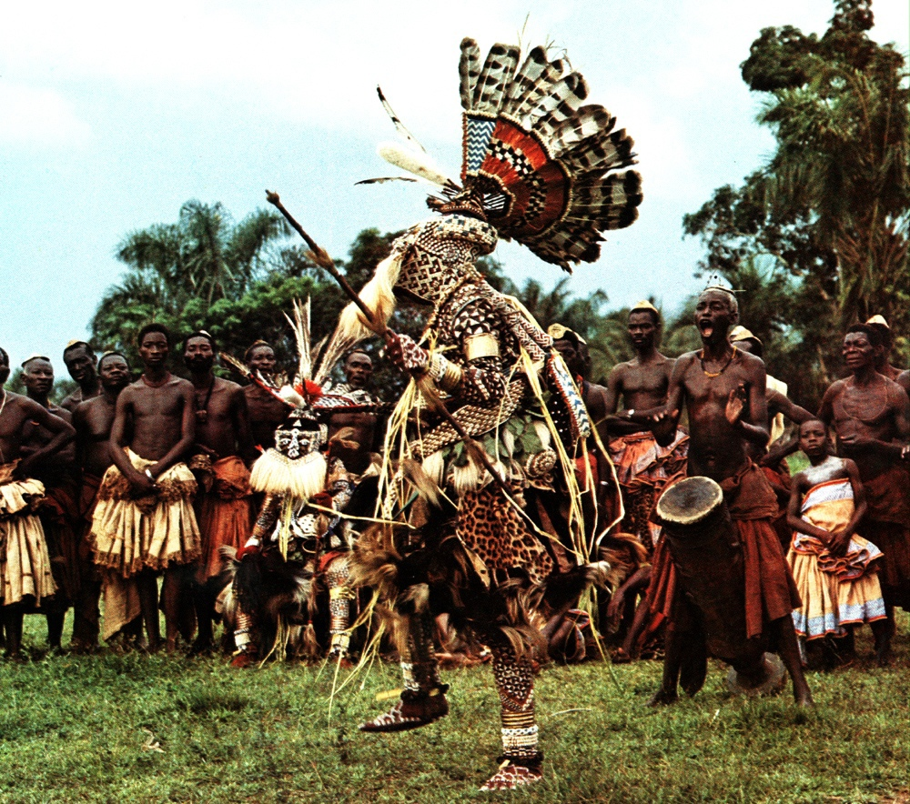 Пигмеи народ Африки. Пигмеи народ Африки в средние века. Культура Африки 19 век.