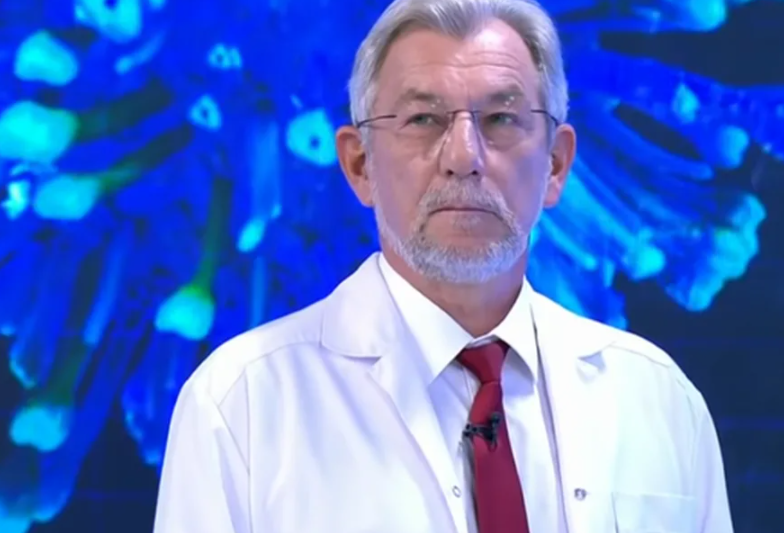 Виталий Зверев