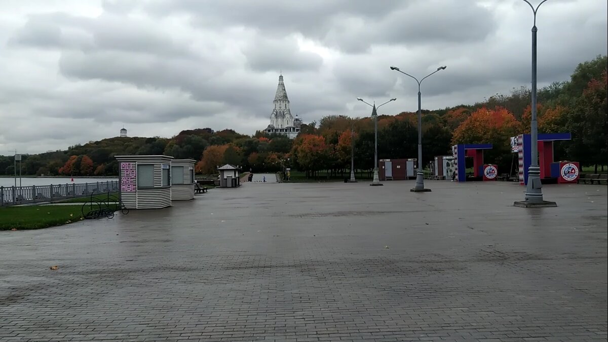 Лучший парк Москвы? Обзор Парк Коломенское - Ярмарка. Парки на Москве реке  | Dmitri Ole! | Дзен